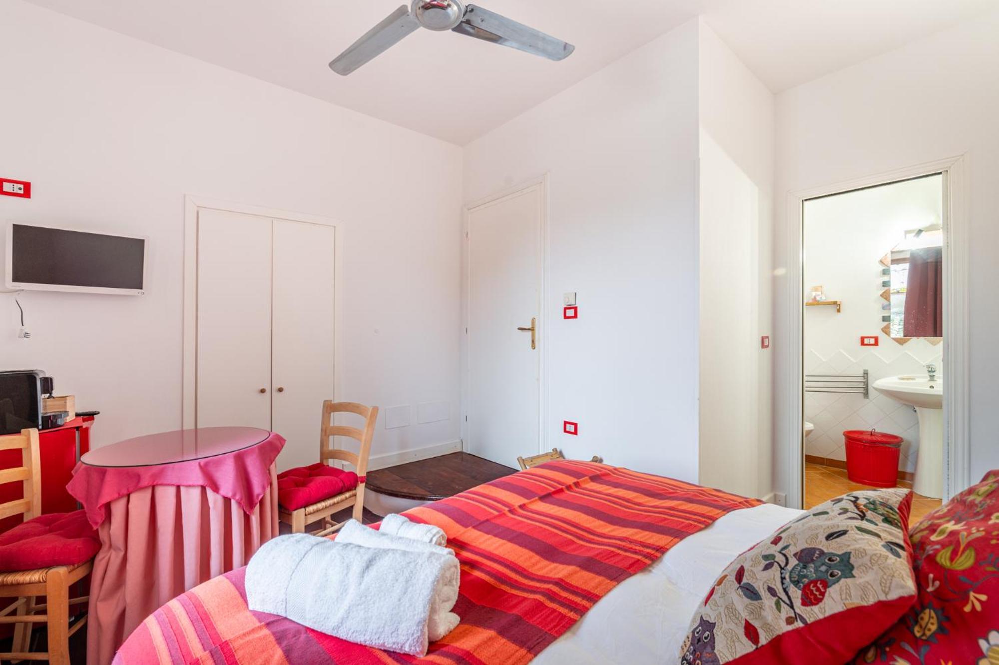 Bed and Breakfast La Torretta à Tuscania Extérieur photo